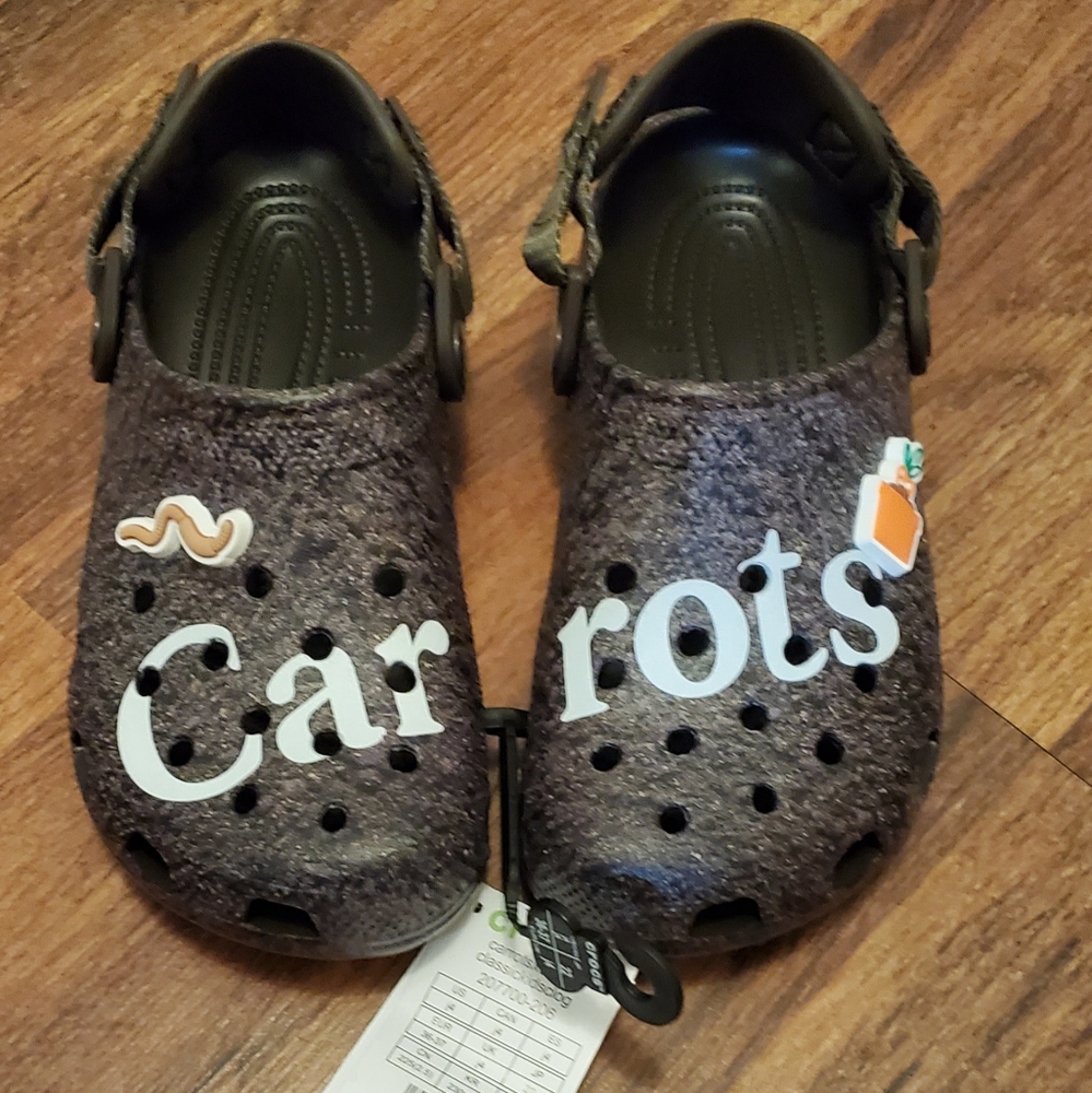LIMITED EDITION - Anwar Carrots x Clog Crocs 'Soil - Espresso'